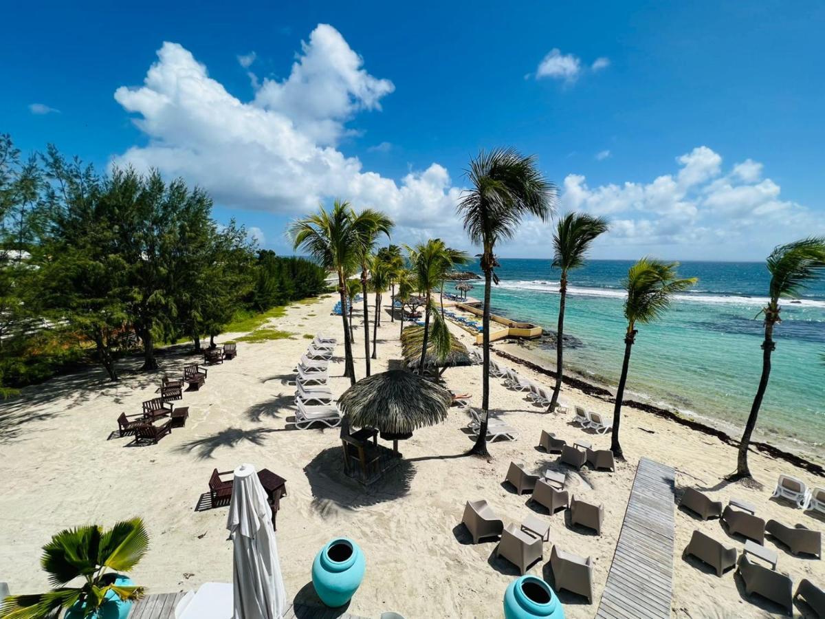 Studio Le Titoune Acces Plage St-Francois Avec Reservoir D'Eau Automatique Saint-Francois  Exterior foto